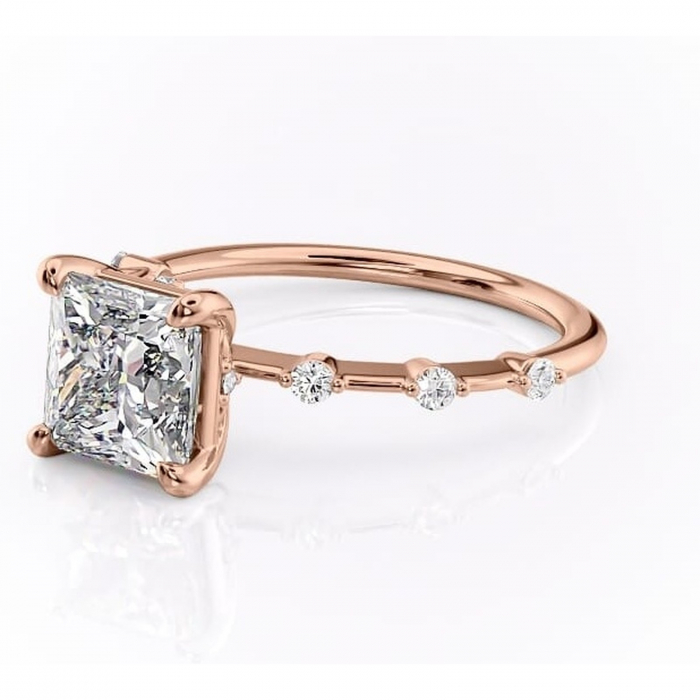 Inel de logodnă Evelina din aur Rose 18kt cu moissanite tăietură princess – Solitar rafinată pentru profil mediu | Personalizează și configurează gratuit online [7]