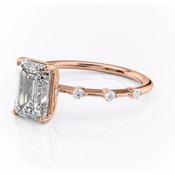 Inel de logodnă Evelina din aur Rose 18kt cu moissanite tăietură smarald – Solitar rafinată pentru profil mediu | Personalizează și configurează gratuit online [7]