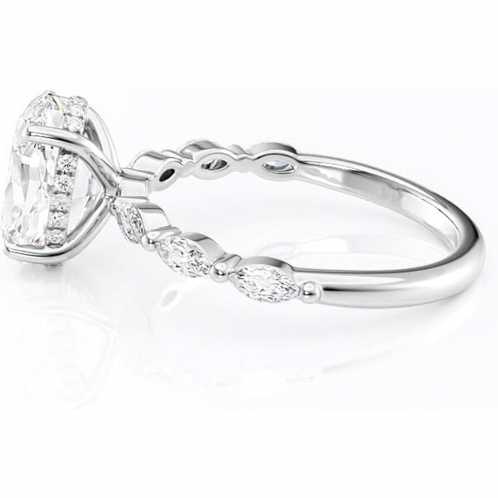 Inel de logodnă Everly din aur Alb 14kt cu moissanite tăietură ovală – Pietre laterale rafinată pentru profil înalt | Personalizează și configurează gratuit online [6]