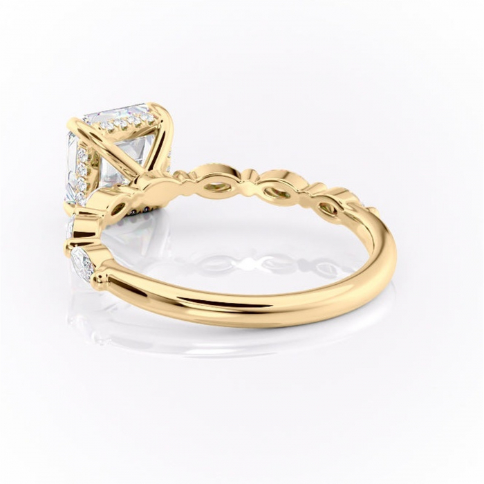 Inel de logodnă Everly din aur Galben 18kt cu moissanite tăietură asscher – Pietre laterale rafinată pentru profil înalt | Personalizează și configurează gratuit online [4]