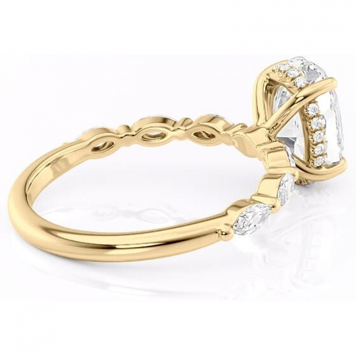 Inel de logodnă Everly din aur Galben 14kt cu moissanite tăietură ovală – Pietre laterale rafinată pentru profil înalt | Personalizează și configurează gratuit online [3]