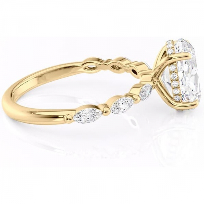 Inel de logodnă Everly din aur Galben 14kt cu moissanite tăietură ovală – Pietre laterale rafinată pentru profil înalt | Personalizează și configurează gratuit online [2]