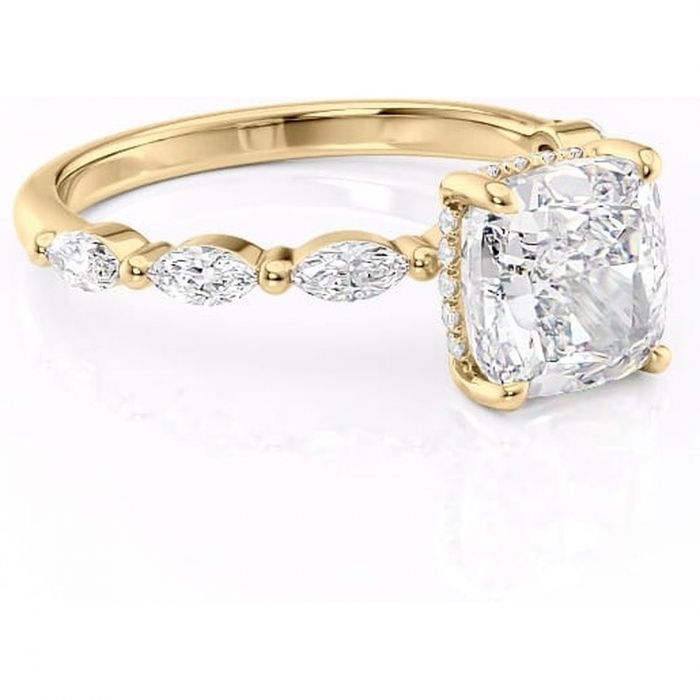 Inel de logodnă Everly din aur Galben 14kt cu moissanite tăietură pernă – Pietre laterale rafinată pentru profil înalt | Personalizează și configurează gratuit online [1]