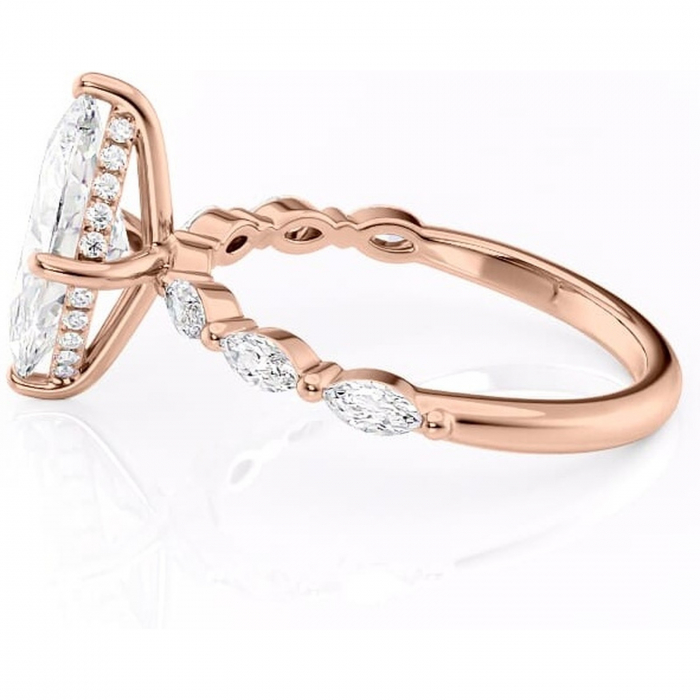Inel de logodnă Everly din aur Rose 18kt cu moissanite tăietură marquise – Pietre laterale rafinată pentru profil înalt | Personalizează și configurează gratuit online [6]