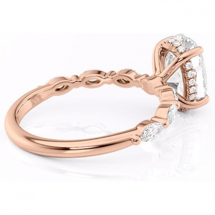 Inel de logodnă Everly din aur Rose 14kt cu moissanite tăietură ovală – Pietre laterale rafinată pentru profil înalt | Personalizează și configurează gratuit online [3]