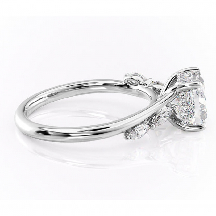 Inel de logodnă Faelynn din aur Alb 18kt cu moissanite tăietură pernă – Pietre laterale rafinată pentru profil înalt | Personalizează și configurează gratuit online [2]