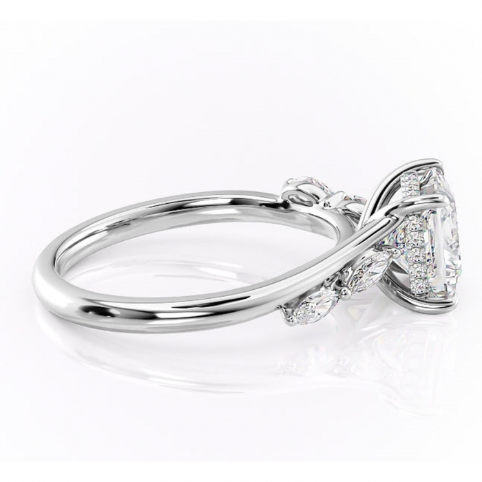 Inel de logodnă Faelynn din aur Alb 14kt cu moissanite tăietură princess – Pietre laterale rafinată pentru profil înalt | Personalizează și configurează gratuit online [2]