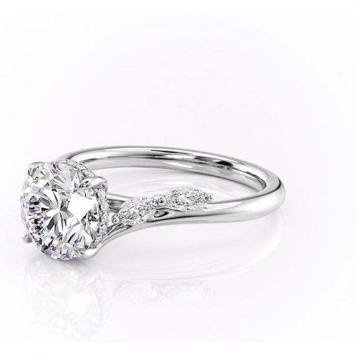 Inel de logodnă Faelynn din aur Alb 14kt cu moissanite tăietură rotundă – Pietre laterale rafinată pentru profil înalt | Personalizează și configurează gratuit online [7]