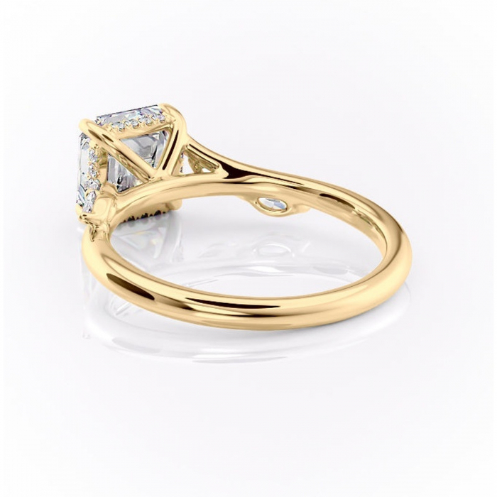 Inel de logodnă Faelynn din aur Galben 18kt cu moissanite tăietură asscher – Pietre laterale rafinată pentru profil înalt | Personalizează și configurează gratuit online [4]