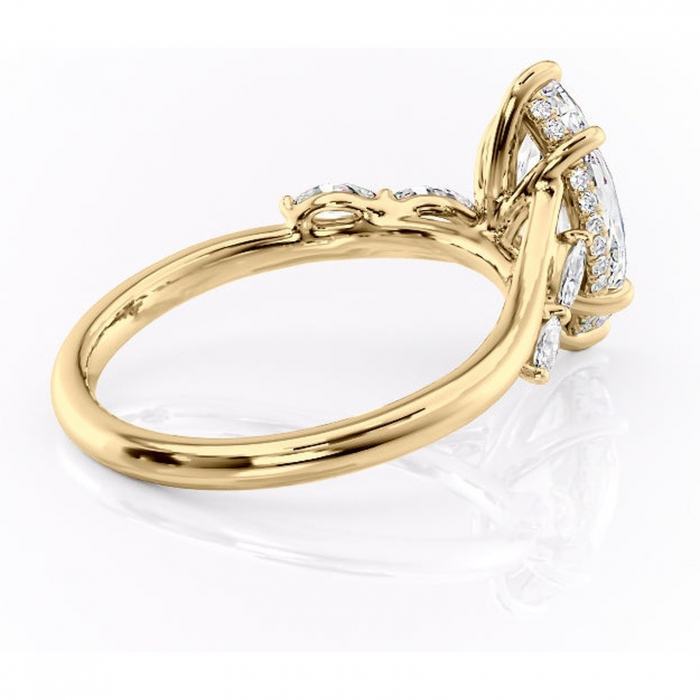 Inel de logodnă Faelynn din aur Galben 18kt cu moissanite tăietură marquise – Pietre laterale rafinată pentru profil înalt | Personalizează și configurează gratuit online [3]