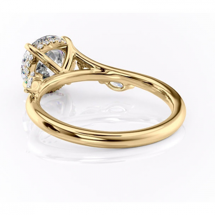 Inel de logodnă Faelynn din aur Galben 14kt cu moissanite tăietură rotundă – Pietre laterale rafinată pentru profil înalt | Personalizează și configurează gratuit online [4]