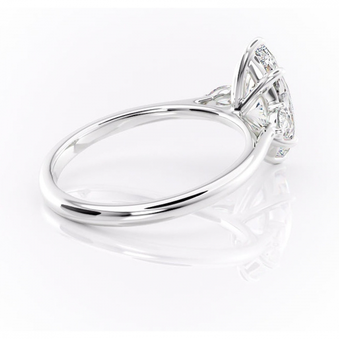 Inel de logodnă Felicity din aur Alb 14kt cu moissanite tăietură marquise – Solitar rafinată pentru profil înalt | Personalizează și configurează gratuit online [3]