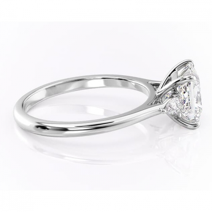 Inel de logodnă Felicity din aur Alb 14kt cu moissanite tăietură princess – Solitar rafinată pentru profil înalt | Personalizează și configurează gratuit online [2]