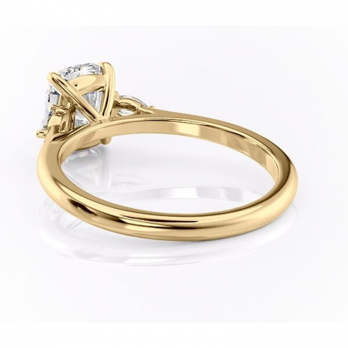 Inel de logodnă Felicity din aur Galben 14kt cu moissanite tăietură asscher – Solitar rafinată pentru profil înalt | Personalizează și configurează gratuit online [4]