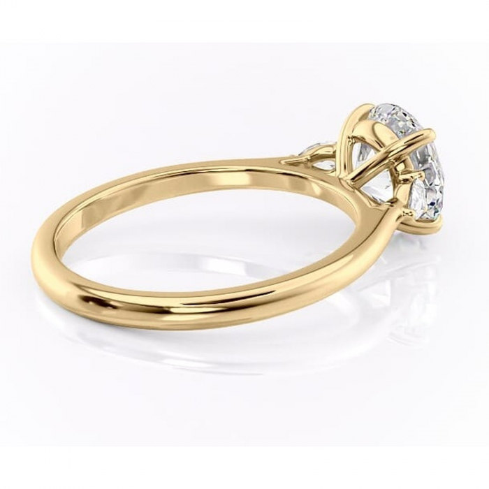 Inel de logodnă Felicity din aur Galben 14kt cu moissanite tăietură rotundă – Solitar rafinată pentru profil înalt | Personalizează și configurează gratuit online [3]