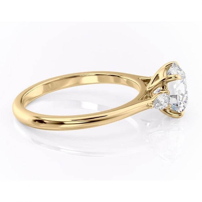 Inel de logodnă Felicity din aur Galben 14kt cu moissanite tăietură rotundă – Solitar rafinată pentru profil înalt | Personalizează și configurează gratuit online [2]