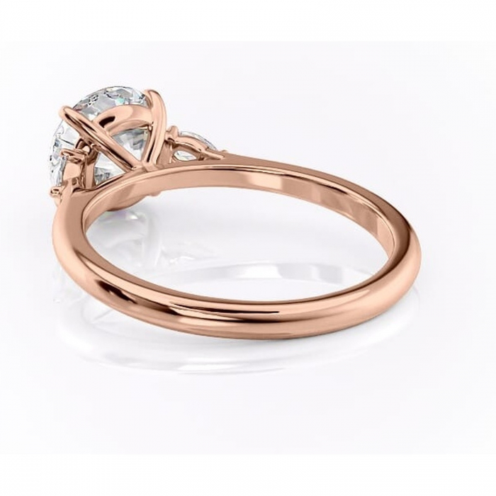 Inel de logodnă Felicity din aur Rose 14kt cu moissanite tăietură rotundă – Solitar rafinată pentru profil înalt | Personalizează și configurează gratuit online [4]