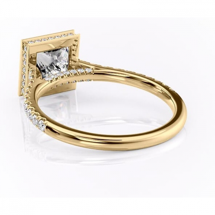 Inel de logodnă Fernelle din aur Galben 14kt cu moissanite tăietură princess – Montură închisă rafinată pentru profil înalt | Personalizează și configurează gratuit online [4]