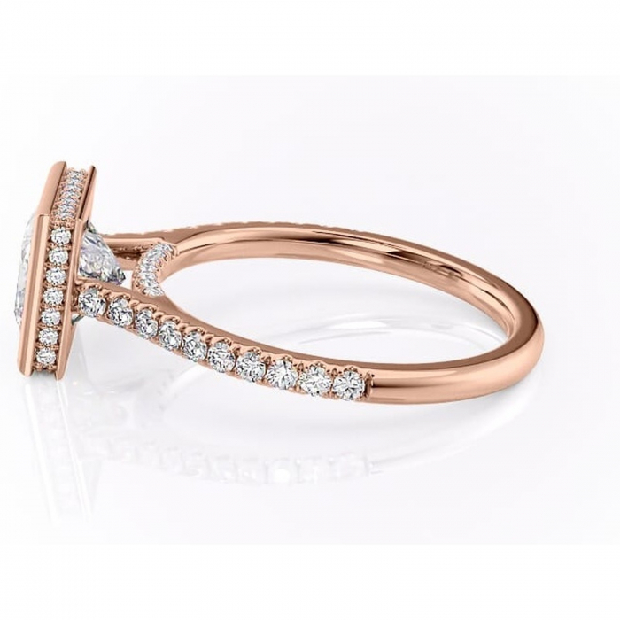 Inel de logodnă Fernelle din aur Rose 18kt cu moissanite tăietură princess – Montură închisă rafinată pentru profil înalt | Personalizează și configurează gratuit online [6]