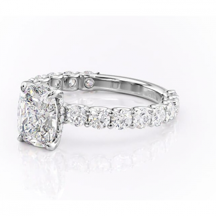 Inel de logodnă Floralie din aur Alb 14kt cu moissanite tăietură pernă – Pietre laterale excepțional | Personalizează și configurează gratuit online [7]