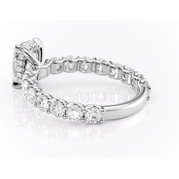 Inel de logodnă Floralie din aur Alb 14kt cu moissanite tăietură pernă – Pietre laterale excepțional | Personalizează și configurează gratuit online [5]