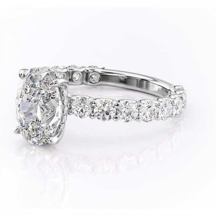 Inel de logodnă Floralie din aur Alb 14kt cu moissanite tăietură ovală – Pietre laterale excepțional | Personalizează și configurează gratuit online [7]