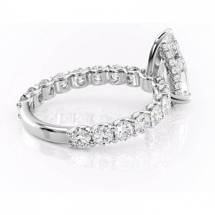 Inel de logodnă Floralie din aur Alb 18kt cu moissanite tăietură pară – Pietre laterale excepțional | Personalizează și configurează gratuit online [3]