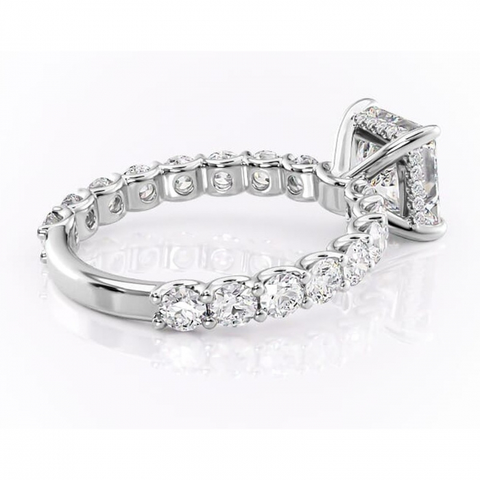 Inel de logodnă Floralie din aur Alb 14kt cu moissanite tăietură princess – Pietre laterale excepțional | Personalizează și configurează gratuit online [3]