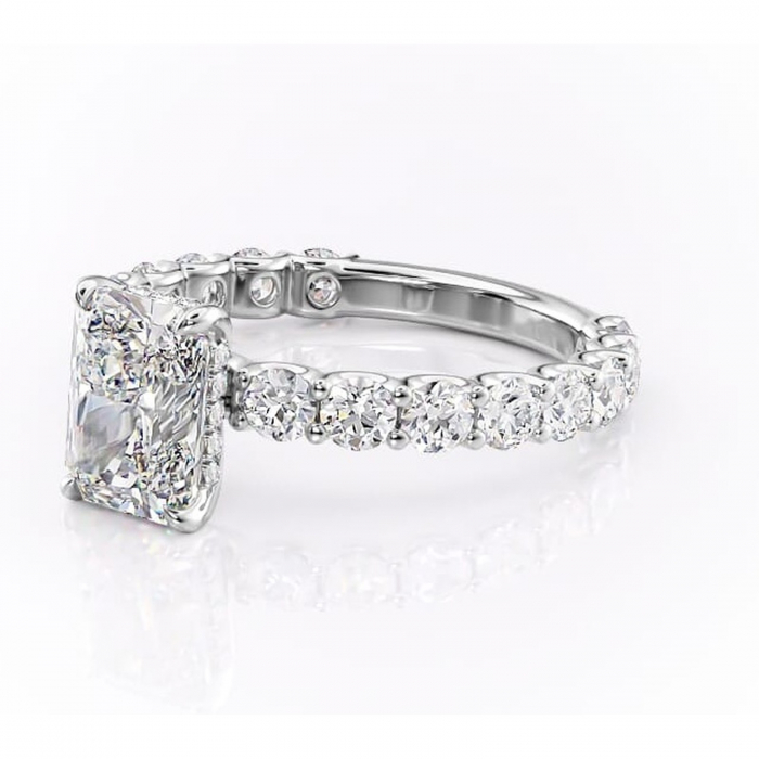 Inel de logodnă Floralie din aur Alb 14kt cu moissanite tăietură radiantă – Pietre laterale excepțional | Personalizează și configurează gratuit online [7]