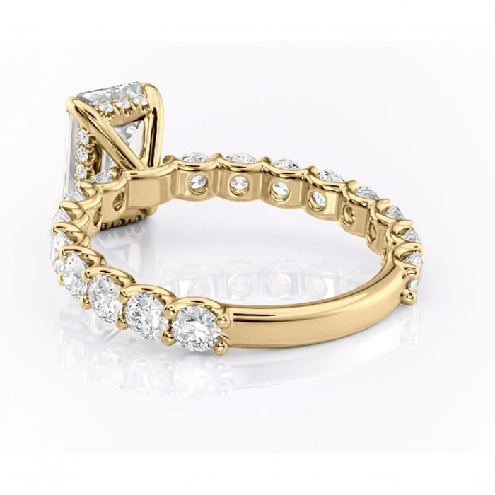 Inel de logodnă Floralie din aur Galben 18kt cu moissanite tăietură smarald – Pietre laterale excepțional | Personalizează și configurează gratuit online [4]