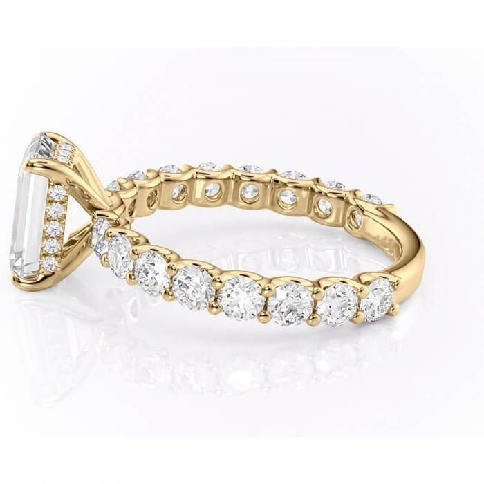 Inel de logodnă Floralie din aur Galben 18kt cu moissanite tăietură smarald – Pietre laterale excepțional | Personalizează și configurează gratuit online [6]