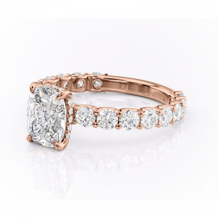 Inel de logodnă Floralie din aur Rose 14kt cu moissanite tăietură pernă – Pietre laterale excepțional | Personalizează și configurează gratuit online [7]