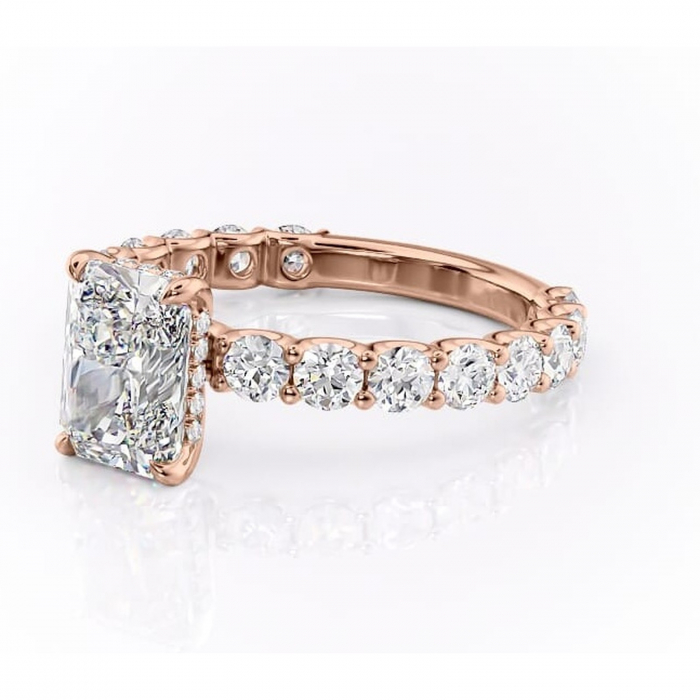 Inel de logodnă Floralie din aur Rose 14kt cu moissanite tăietură radiantă – Pietre laterale excepțional | Personalizează și configurează gratuit online [7]