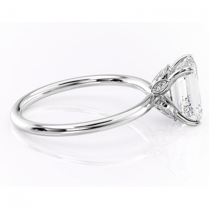 Inel de logodnă Garnet din aur Alb 14kt cu moissanite tăietură smarald – Solitar rafinată pentru profil înalt | Personalizează și configurează gratuit online [2]