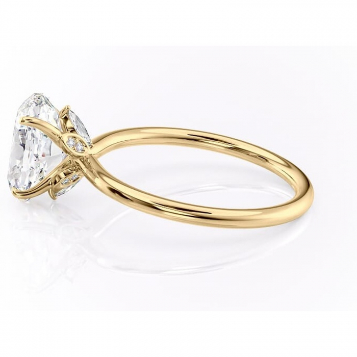 Inel de logodnă Garnet din aur Galben 14kt cu moissanite tăietură ovală – Solitar rafinată pentru profil înalt | Personalizează și configurează gratuit online [6]