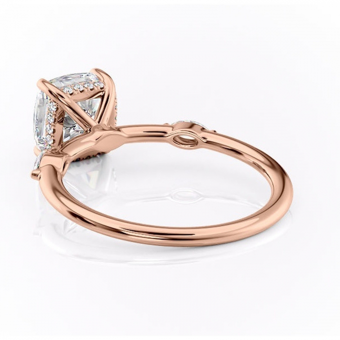 Inel de logodnă Gemina din aur Rose 14kt cu moissanite tăietură pernă – Pietre laterale rafinată pentru profil înalt | Personalizează și configurează gratuit online [4]