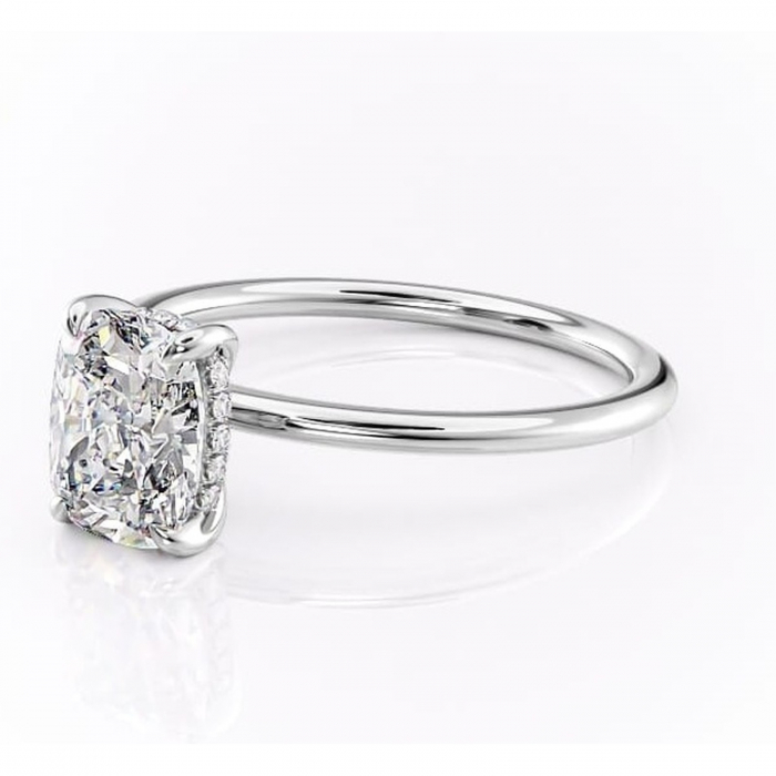 Inel de logodnă Genevieve din aur Alb 14kt cu moissanite tăietură pernă – Solitar rafinată pentru profil înalt | Personalizează și configurează gratuit online [7]