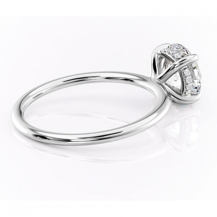 Inel de logodnă Genevieve din aur Alb 14kt cu moissanite tăietură rotundă – Solitar rafinată pentru profil înalt | Personalizează și configurează gratuit online [3]