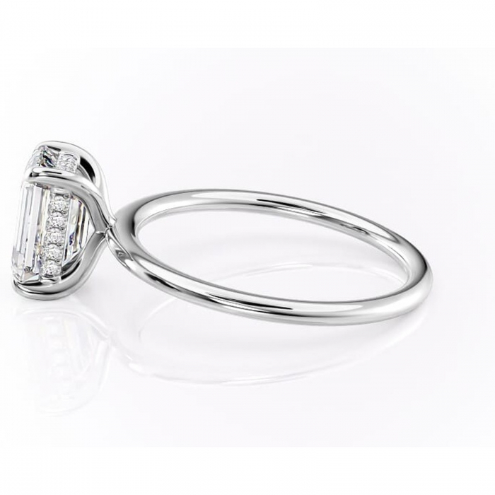 Inel de logodnă Genevieve din aur Alb 14kt cu moissanite tăietură smarald – Solitar rafinată pentru profil înalt | Personalizează și configurează gratuit online [6]