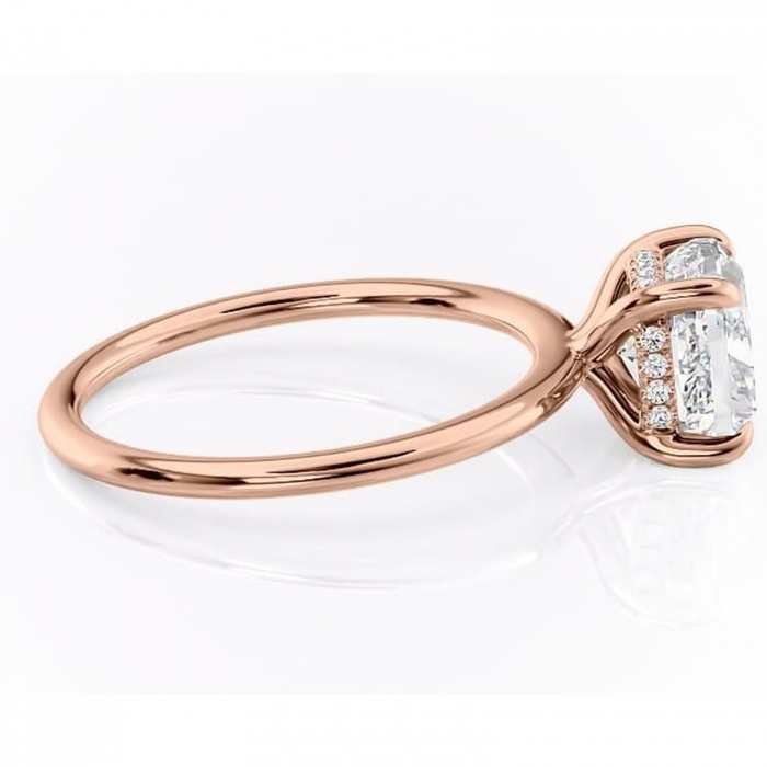 Inel de logodnă Genevieve din aur Rose 18kt cu moissanite tăietură pernă – Solitar rafinată pentru profil înalt | Personalizează și configurează gratuit online [2]