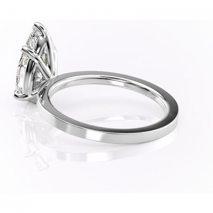 Inel de logodnă Georgiana din aur Alb 14kt cu moissanite tăietură pară – Profil pătrat rafinată pentru profil înalt | Personalizează și configurează gratuit online [5]