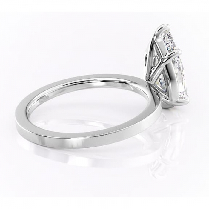 Inel de logodnă Georgiana din aur Alb 14kt cu moissanite tăietură pară – Profil pătrat rafinată pentru profil înalt | Personalizează și configurează gratuit online [3]