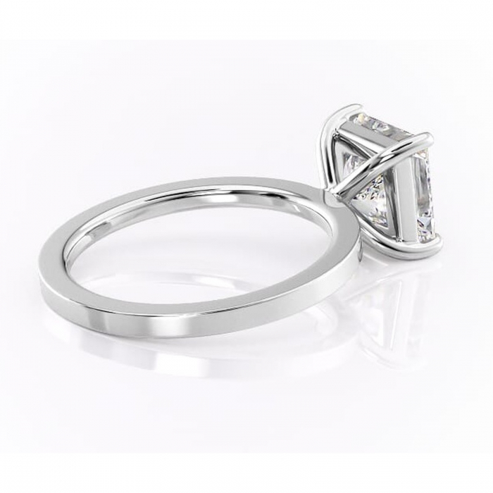 Inel de logodnă Georgiana din aur Alb 14kt cu moissanite tăietură princess – Profil pătrat rafinată pentru profil înalt | Personalizează și configurează gratuit online [3]