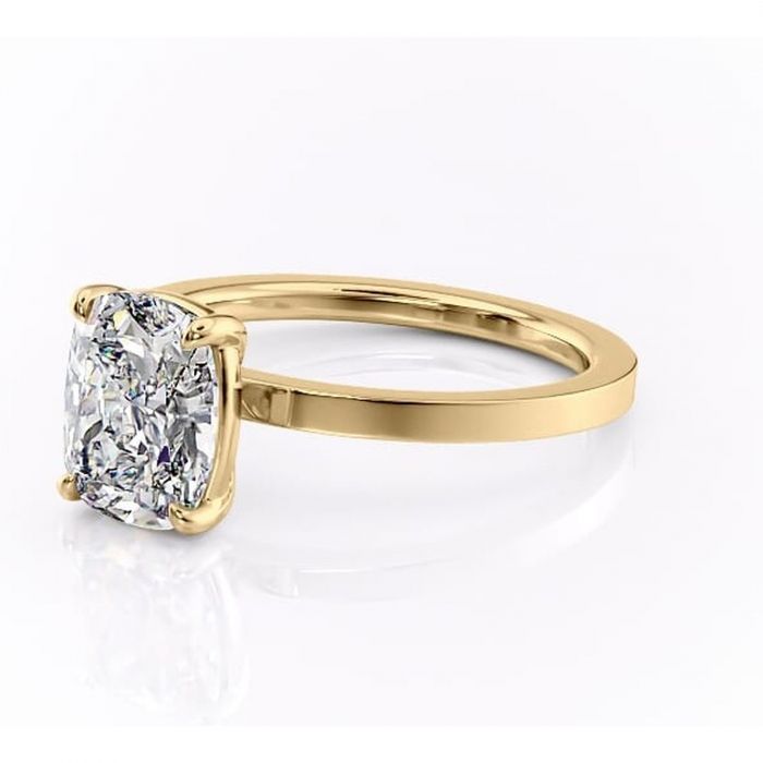 Inel de logodnă Georgiana din aur Galben 14kt cu moissanite tăietură pernă – Profil pătrat rafinată pentru profil înalt | Personalizează și configurează gratuit online [7]
