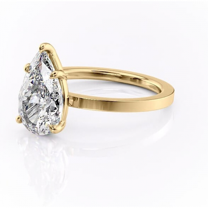 Inel de logodnă Georgiana din aur Galben 14kt cu moissanite tăietură pară – Profil pătrat rafinată pentru profil înalt | Personalizează și configurează gratuit online [7]