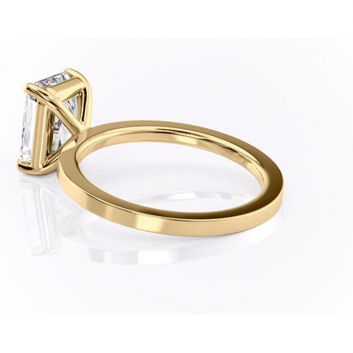 Inel de logodnă Georgiana din aur Galben 14kt cu moissanite tăietură radiantă – Profil pătrat rafinată pentru profil înalt | Personalizează și configurează gratuit online [5]