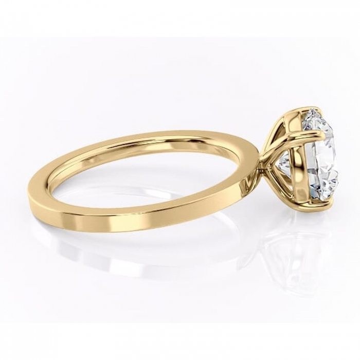 Inel de logodnă Georgiana din aur Galben 14kt cu moissanite tăietură rotundă – Profil pătrat rafinată pentru profil înalt | Personalizează și configurează gratuit online [2]