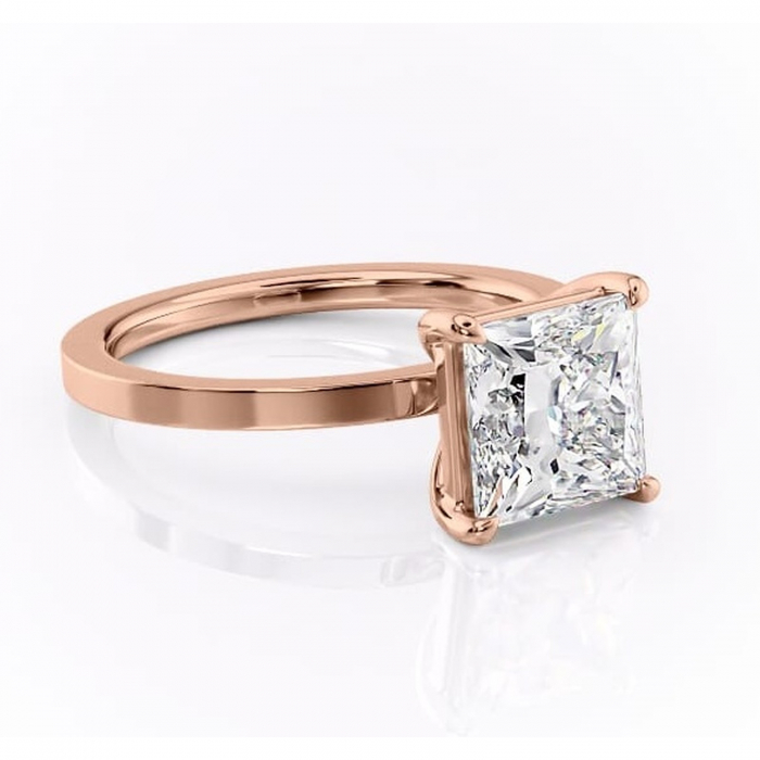 Inel de logodnă Georgiana din aur Rose 18kt cu moissanite tăietură princess – Profil pătrat rafinată pentru profil înalt | Personalizează și configurează gratuit online [1]