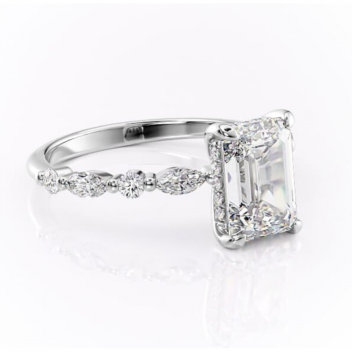 Inel de logodnă Gwendolyn din aur Alb 14kt cu moissanite tăietură smarald – Pietre laterale rafinată pentru profil înalt | Personalizează și configurează gratuit online [1]