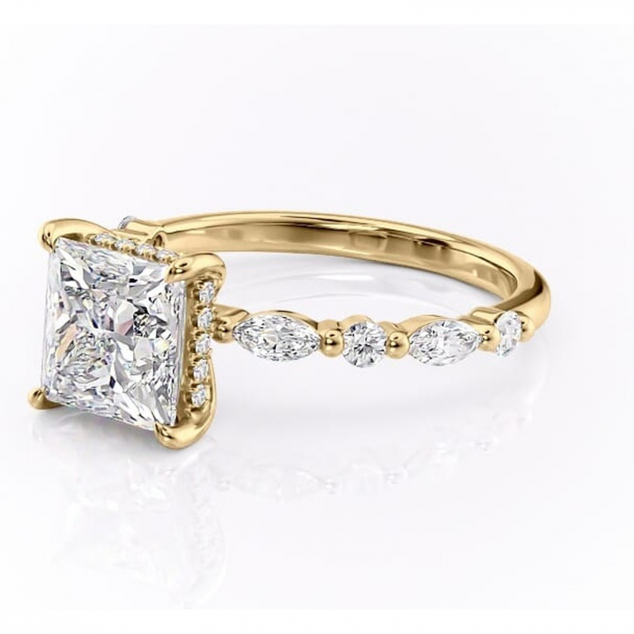 Inel de logodnă Gwendolyn din aur Galben 14kt cu moissanite tăietură princess – Pietre laterale rafinată pentru profil înalt | Personalizează și configurează gratuit online [7]